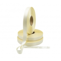 Сатинова стрічка 30x200 молочна (Преміум) Сатинова стрічка 30x200 молочна (Преміум)